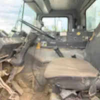 2005 MACK MR688S - view 20 of 95