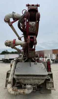 2005 MACK MR688S - view 7 of 31