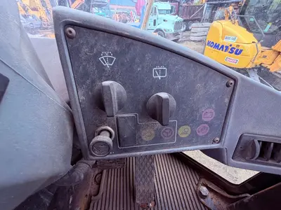 1998 CATERPILLAR 914G - view 16 of 33