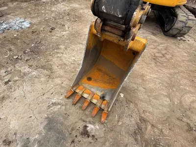 2010 DEERE 85G - view 9 of 32