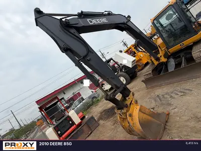 2010 DEERE 85G - view 3 of 32