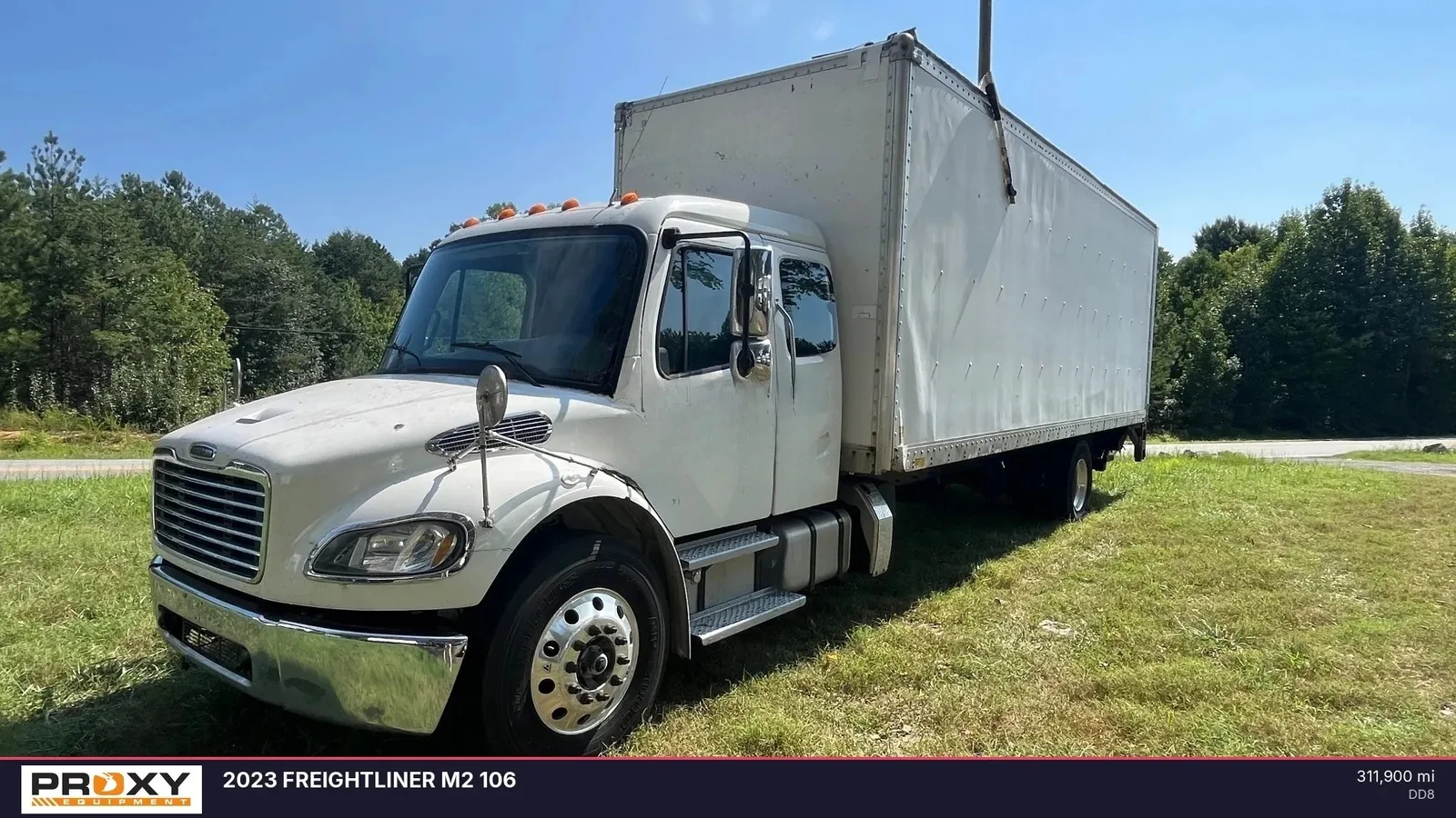 2023 FREIGHTLINER M2 106