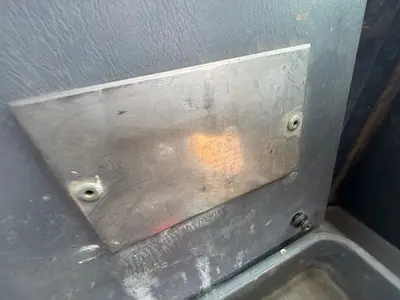 2005 KOMATSU WA320-6 - view 12 of 34