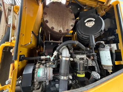 2005 KOMATSU WA320-6 - view 19 of 34