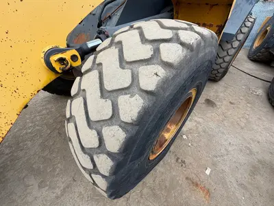 2005 KOMATSU WA320-6 - view 15 of 34