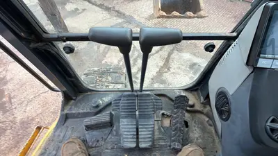 2016 KOMATSU PC228USLC-10 - view 17 of 35
