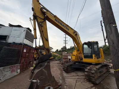 2016 KOMATSU PC228USLC-10 - view 2 of 35