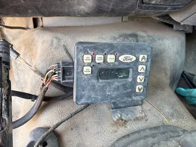 2000 FORD F750 SUPER DUTY - view 19 of 36