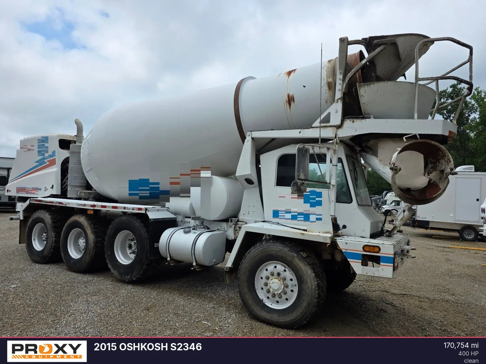 2015 OSHKOSH S2346