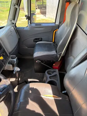 2018 INTERNATIONAL 7400 SBA - view 15 of 43