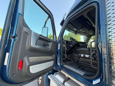 2022 WESTERN STAR 49X - view 11 of 43