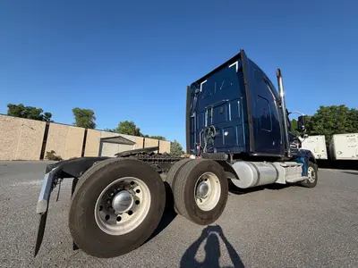 2022 WESTERN STAR 49X - view 8 of 43