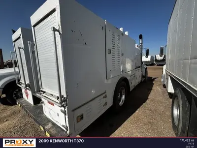 2009 KENWORTH T370 - view 5 of 27