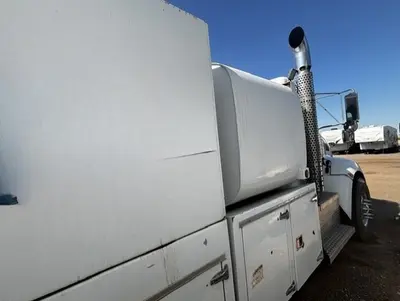 2009 KENWORTH T370 - view 4 of 27