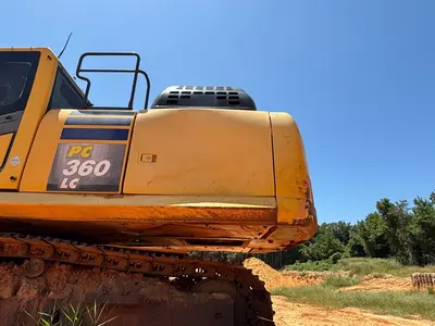 2016 KOMATSU PC360LCI-11 - view 7 of 49