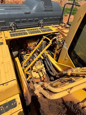 2016 KOMATSU PC360LCI-11 - view 19 of 49