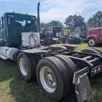 2013 KENWORTH T800 - view 4 of 30