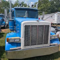 2000 PETERBILT 379 - view 4 of 44