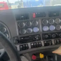 2017 KENWORTH T880 - view 11 of 24
