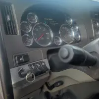 2017 KENWORTH T880 - view 9 of 24