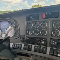 2017 KENWORTH T880 - view 18 of 35