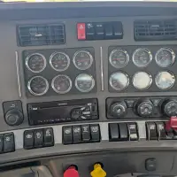2017 KENWORTH T880 - view 20 of 39