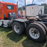 2017 KENWORTH T880 - view 7 of 36