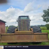 2012 JOHN DEERE 748G-III - view 2 of 14