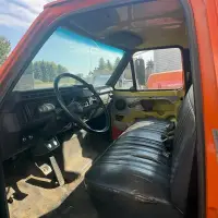 1993 FORD F700 - view 10 of 11