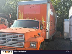 1993 FORD F700 - view 4 of 11