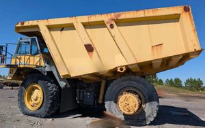 2009 KOMATSU HD785-7 - view 7 of 25