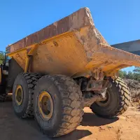2018 KOMATSU HM400-5 - view 10 of 36