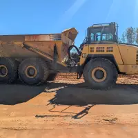 2014 KOMATSU HM400-3 - view 5 of 32