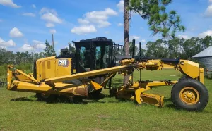 2020 CATERPILLAR 140 - view 3 of 26