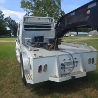2006 FREIGHTLINER M2 106 - view 7 of 19
