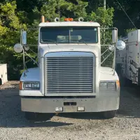2000 FREIGHTLINER CASCADIA 126 - view 4 of 44