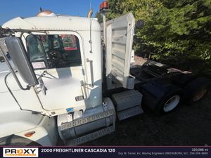 2000 FREIGHTLINER CASCADIA 126 - view 5 of 44