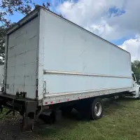 2022 FREIGHTLINER M2 106 - view 7 of 34
