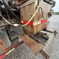 2017 MACK GRANITE GU713 - view 20 of 47