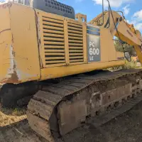2004 KOMATSU PC600LC-7 - view 5 of 17
