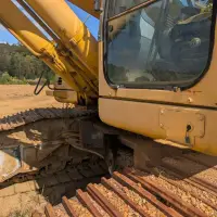 2004 KOMATSU PC600LC-7 - view 9 of 17