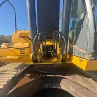 2006 DEERE 350D LC - view 11 of 29