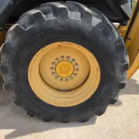 2004 DEERE 710G - view 9 of 18