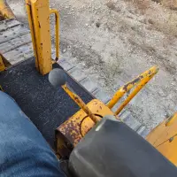 1990 Deere 850B - view 8 of 14