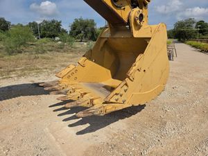 2017 CATERPILLAR 349FL - view 9 of 22