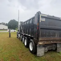 2006 FREIGHTLINER FLD120SD - view 10 of 22