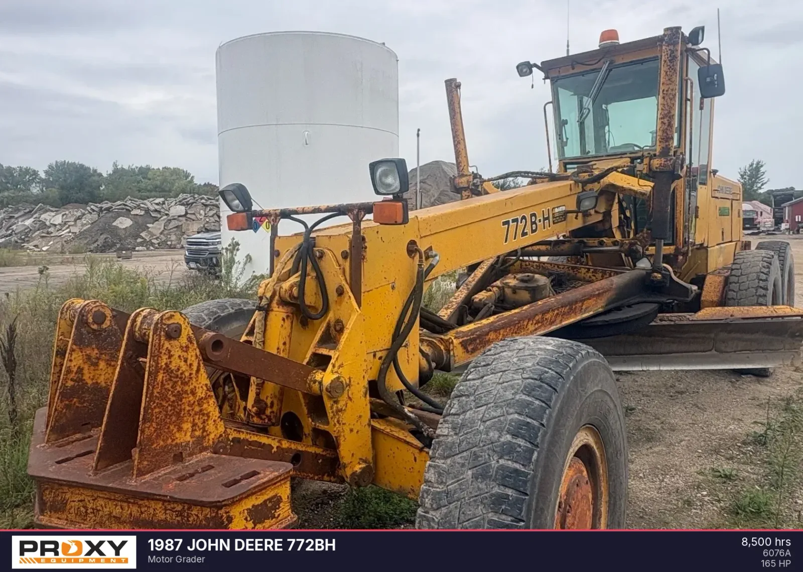 1987 DEERE 772BH