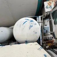 2012 PHOENIX FRONT DISCHARGE MIXER - view 16 of 44