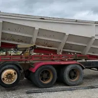 1995 INTERNATIONAL 4900 - view 8 of 36