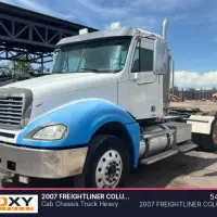 2007 FREIGHTLINER COLUMBIA 120 - view 2 of 15